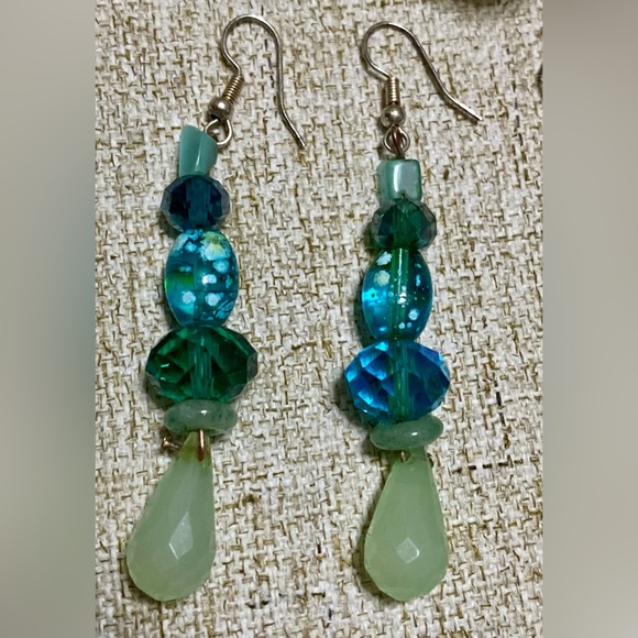 🌺5 Pairs of Gemstone and Crystal Earrings, Handmade🌺 - Picture 6 of 17